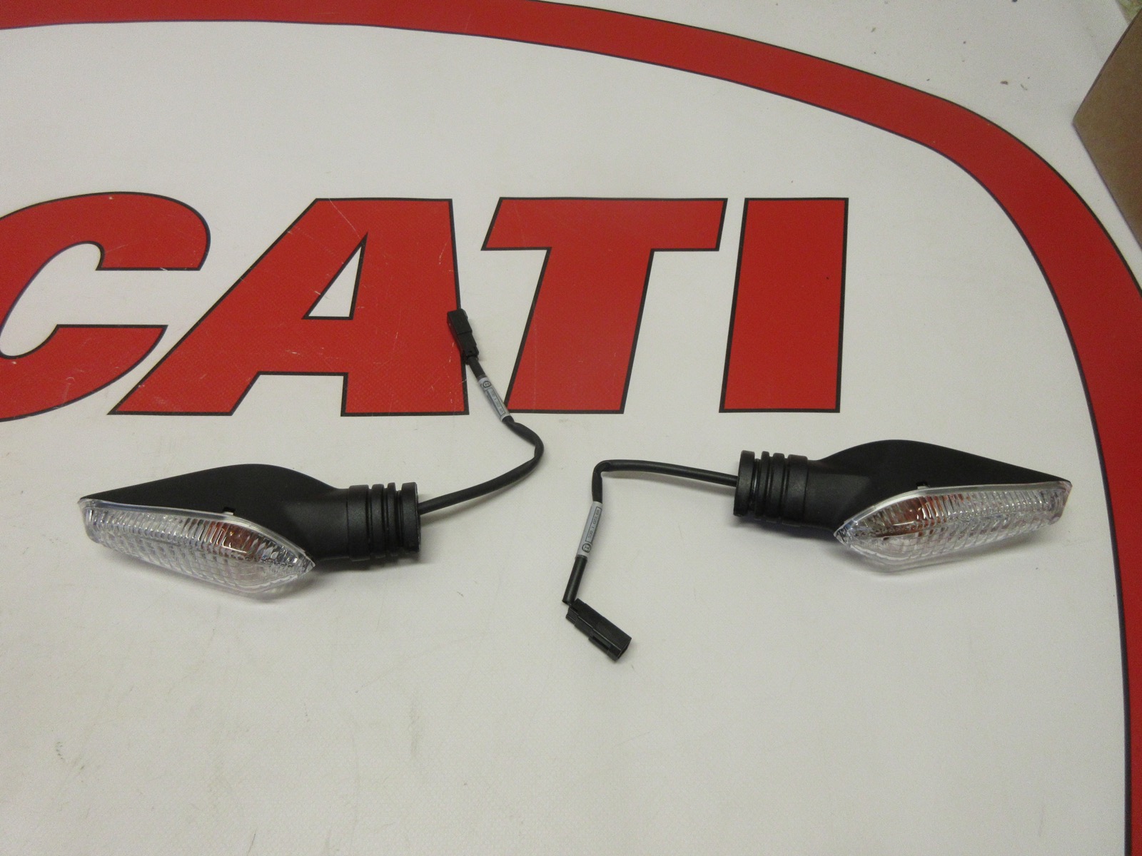 Ducati 2 indicators front Hypermotard 939 821 Monster 1200 821 MTS 1200 1260 950