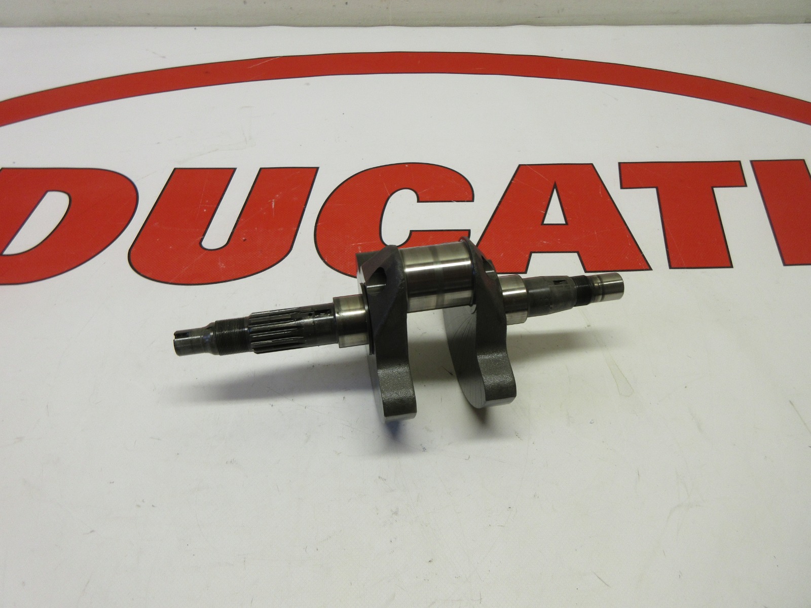 Ducati crankshaft / crank Hypermotard 1100 SC 1000 14620911A