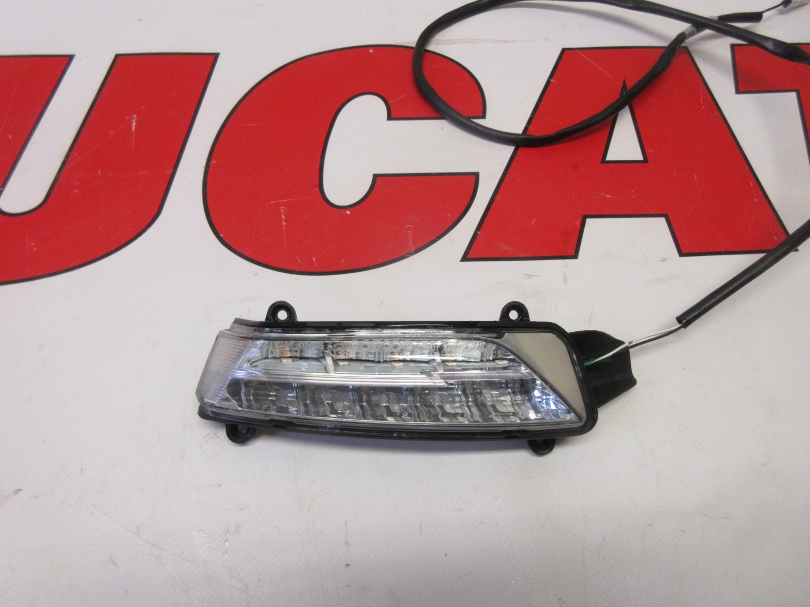 Ducati Left front indicator Multistrada 950 1200 1260 Hypermotard 950 53010352A