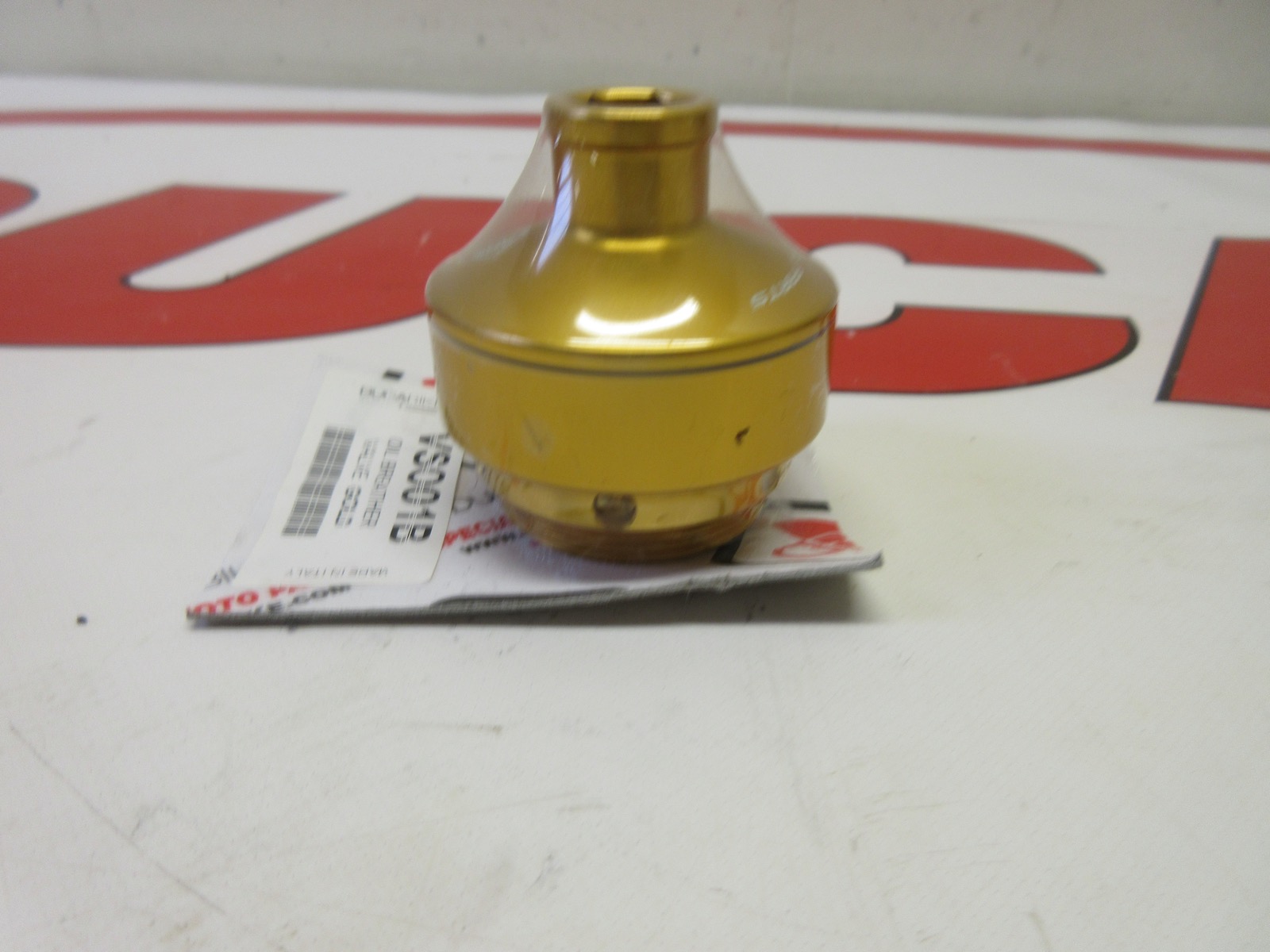 Ducati Ducabike VSO01B Oil Breather Valve Gold New