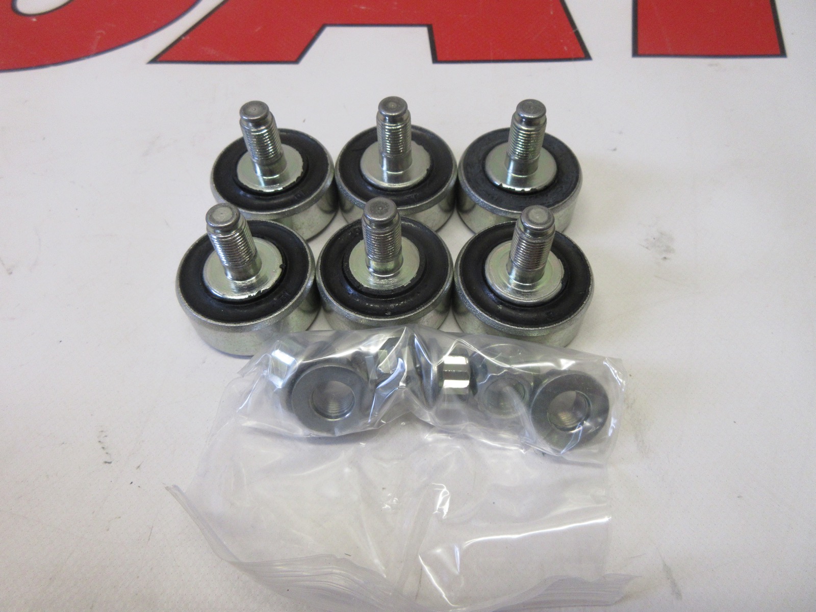 Ducati rear sprocket absorber rubber cush drives 1098 1198 1199 1299 70090563A