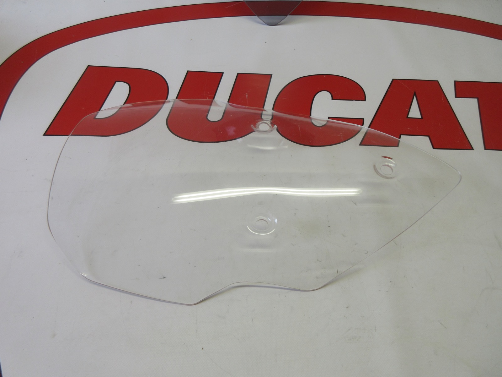 Ducati windshield screen shield MULTISTRADA 1200 48710472A 2010 - 2012
