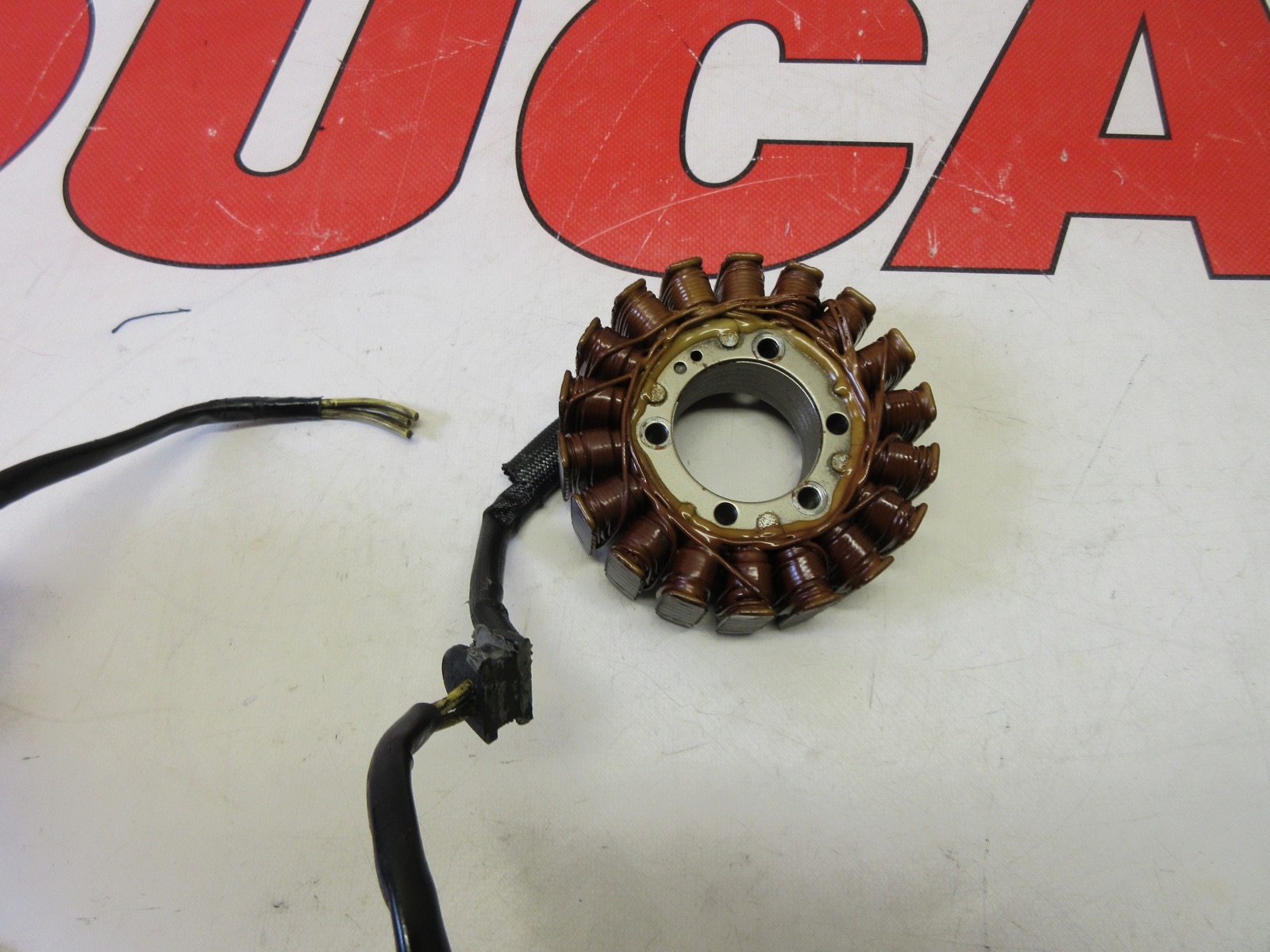 Ducati 748 996 998 alternator generator dynamo 26440143B 26420471A