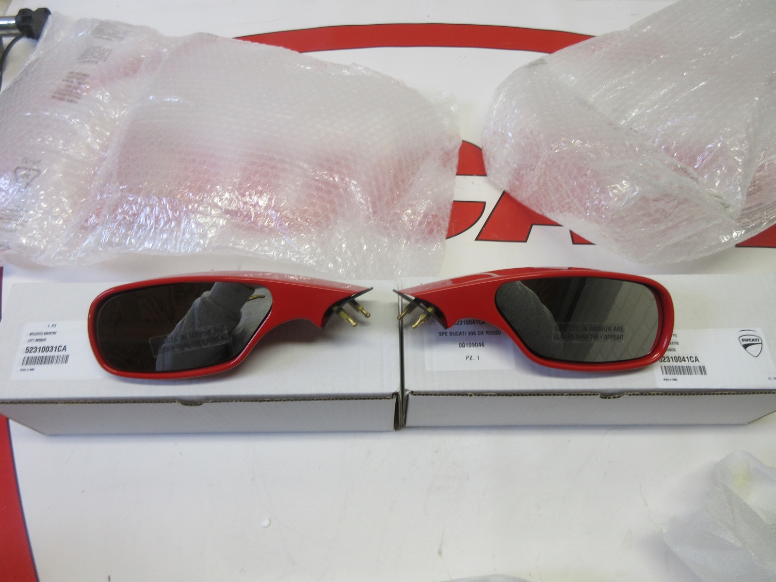 Ducati Left & Right mirror set 748 916 996 998 red new 52310041CA 52310031CA