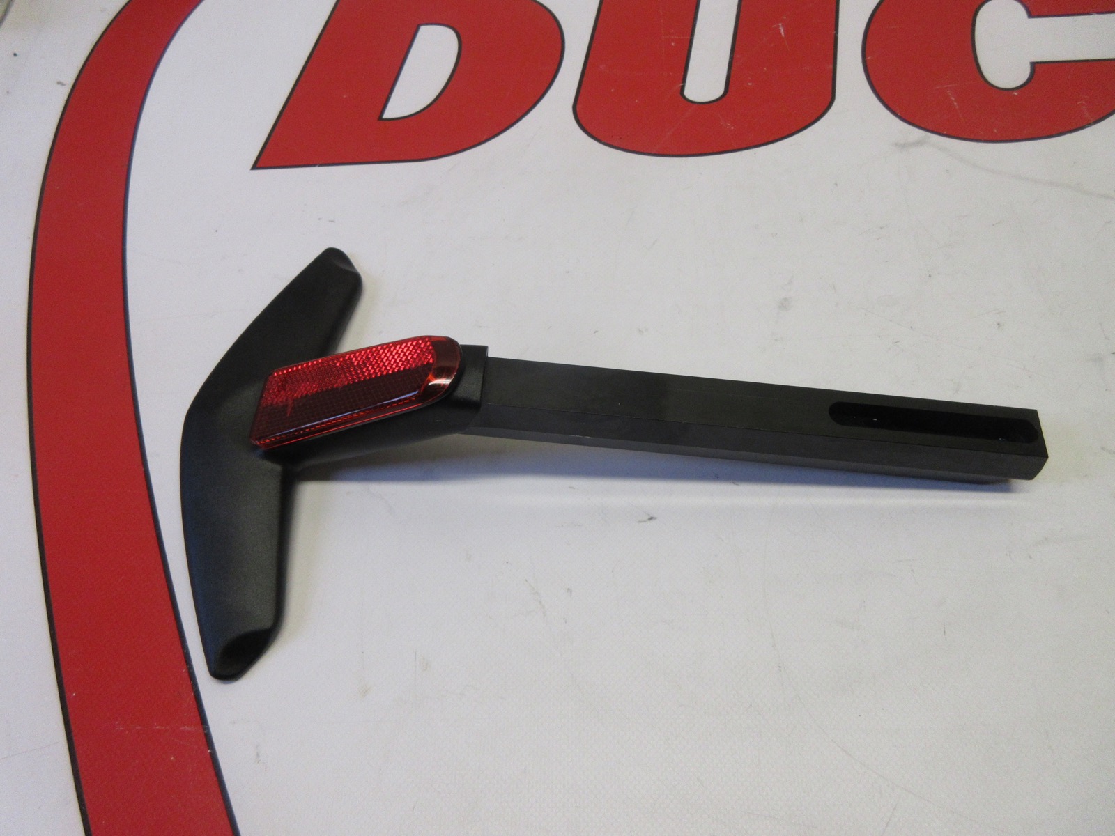 Ducati Diavel 1200 Passenger Grab Handle Tail & reflector 80610251C