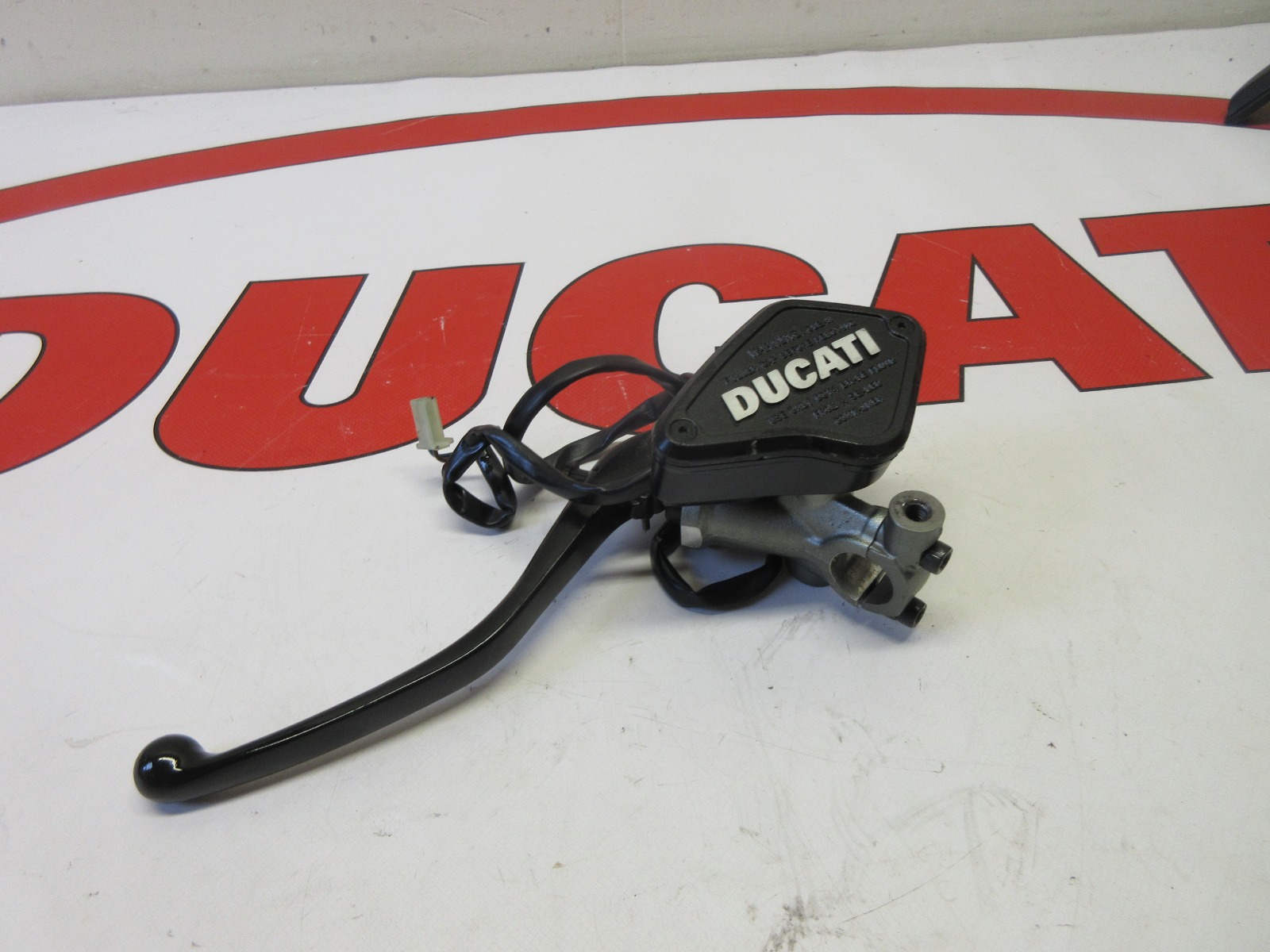 Ducati clutch master cylinder pump Diavel 69927832A