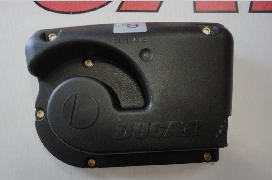 DUCATI AIR FILTER CASE COVER HYPERMOTARD 1100 1100S SPORTCLASSIC GT 24610891A