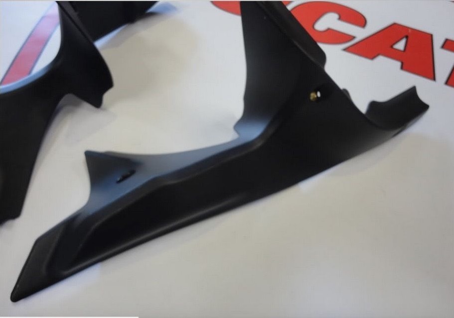 DUCATI 848 1098 1098S 1198 1198S AIR COVERS LH AND RH