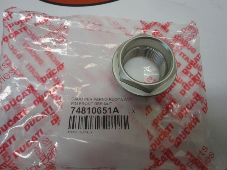 DUCATI FRONT WHEEL NUT PANIGALE 899 1199 1299 848 1098 & MANY MORE 74810651A