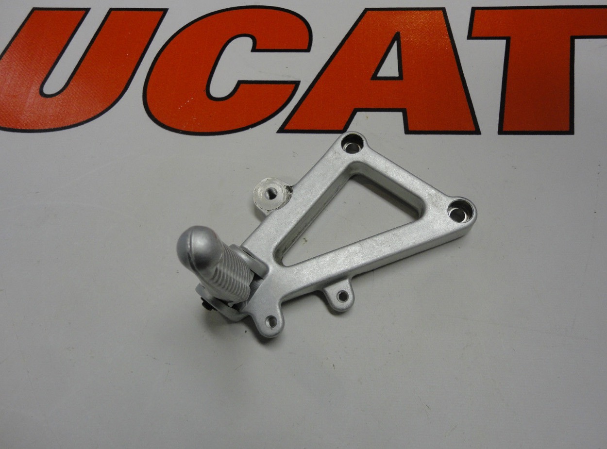 DUCATI FOOTREST HANGER BRACKET LEFT HAND SUPERSPORT 620 750 800 900 82410441A