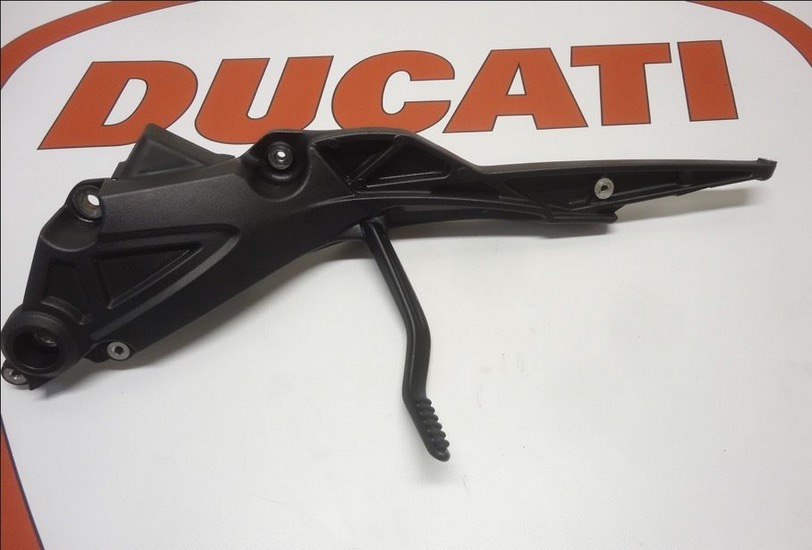 DUCATI LEFT HAND REAR FRAME PASSENGER STEP DIAVEL MODELS 47110213CB