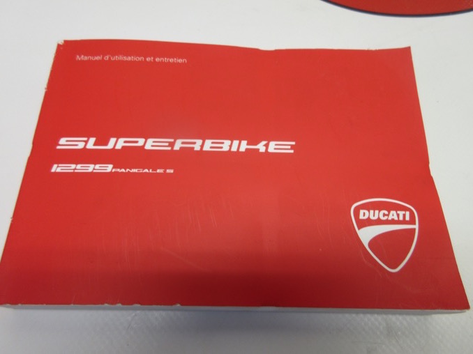 Ducati Panigale 1299 S France French Language 91372922D owners manual 2016