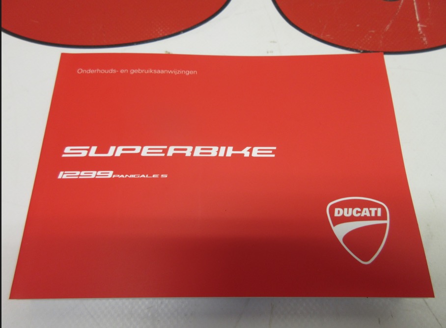 Ducati Panigale 1299 S Dutch Nederlands Language 91372922D owners manual 2016