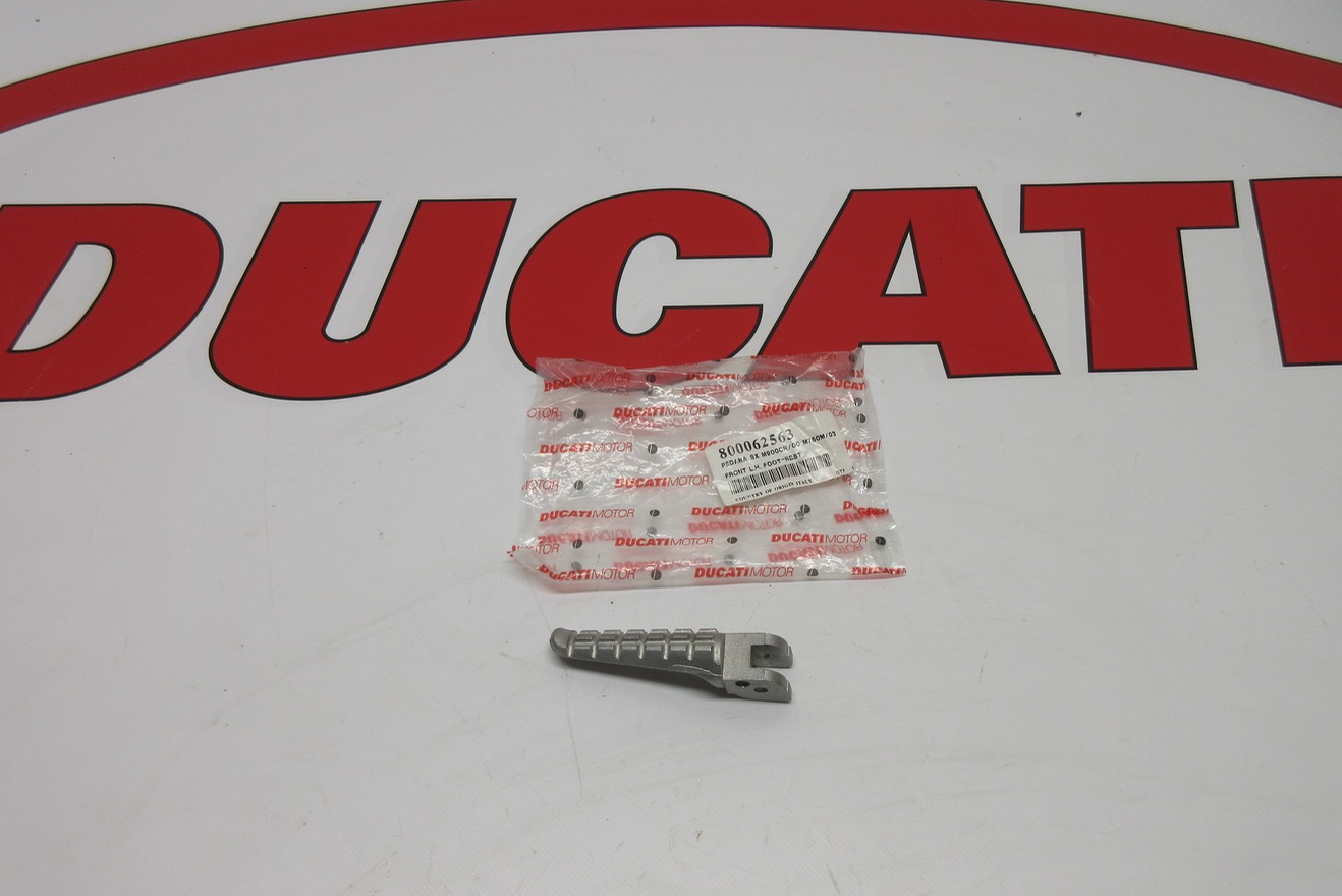 Ducati left hand footrest Monster 400 600 620 750 900 1000 800062563