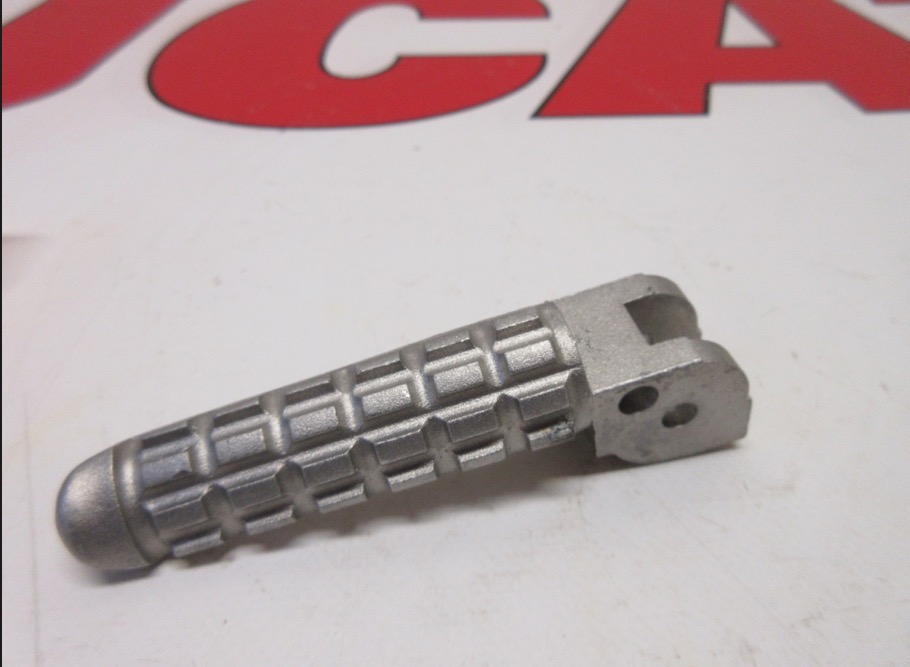 Ducati right hand footrest foot peg Monster 400 600 620 750 900 1000 800062562