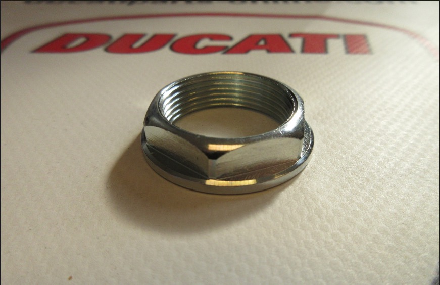 DUCATI FRONT WHEEL NUT 748 916 996 998 SS ST SPORT TOURING MONSTER 74810141B