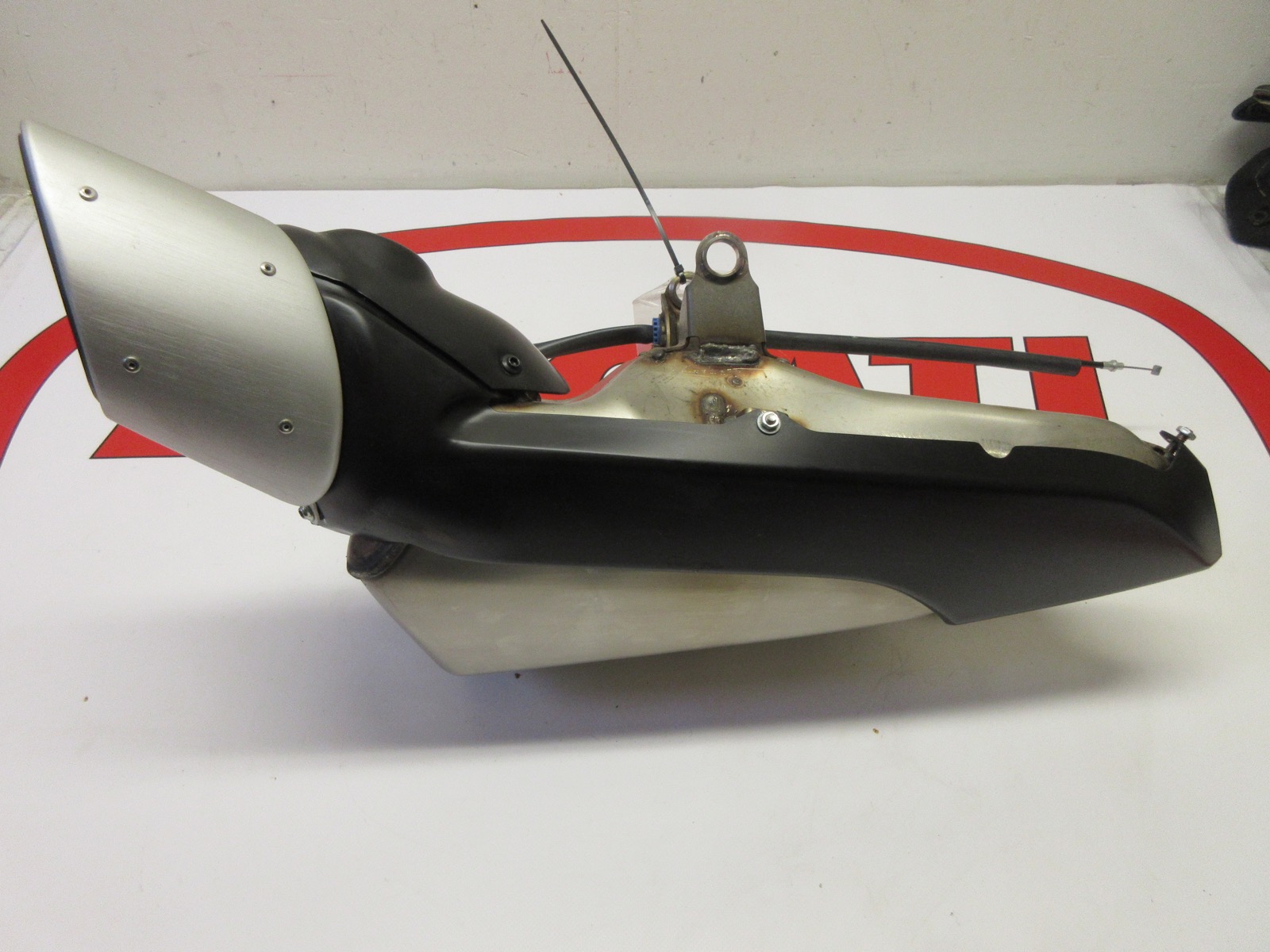 Ducati exhaust silencer complete Panigale V2 & exhaust valve 57312381BA