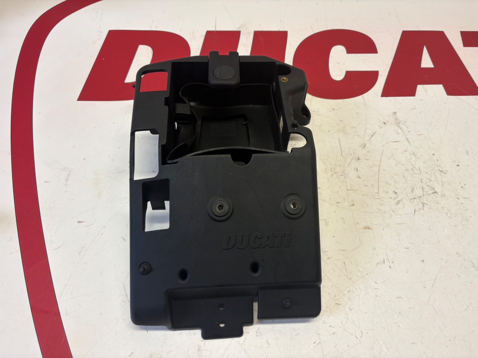 Ducati 749 749S 749R 999 999S 999R Superbike battery box holder 82914191A