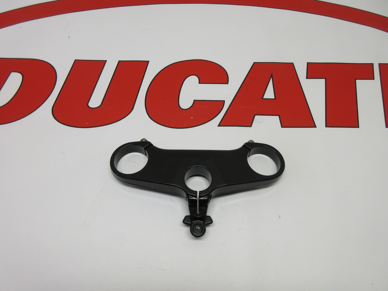 Ducati top yoke clamp black upper 748 916 996 34120011A