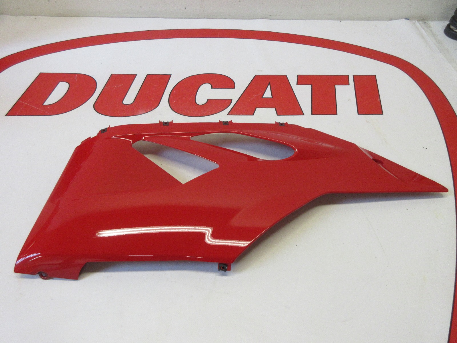 Ducati left hand lower fairing panel 899 1199 1199S 48013333AA