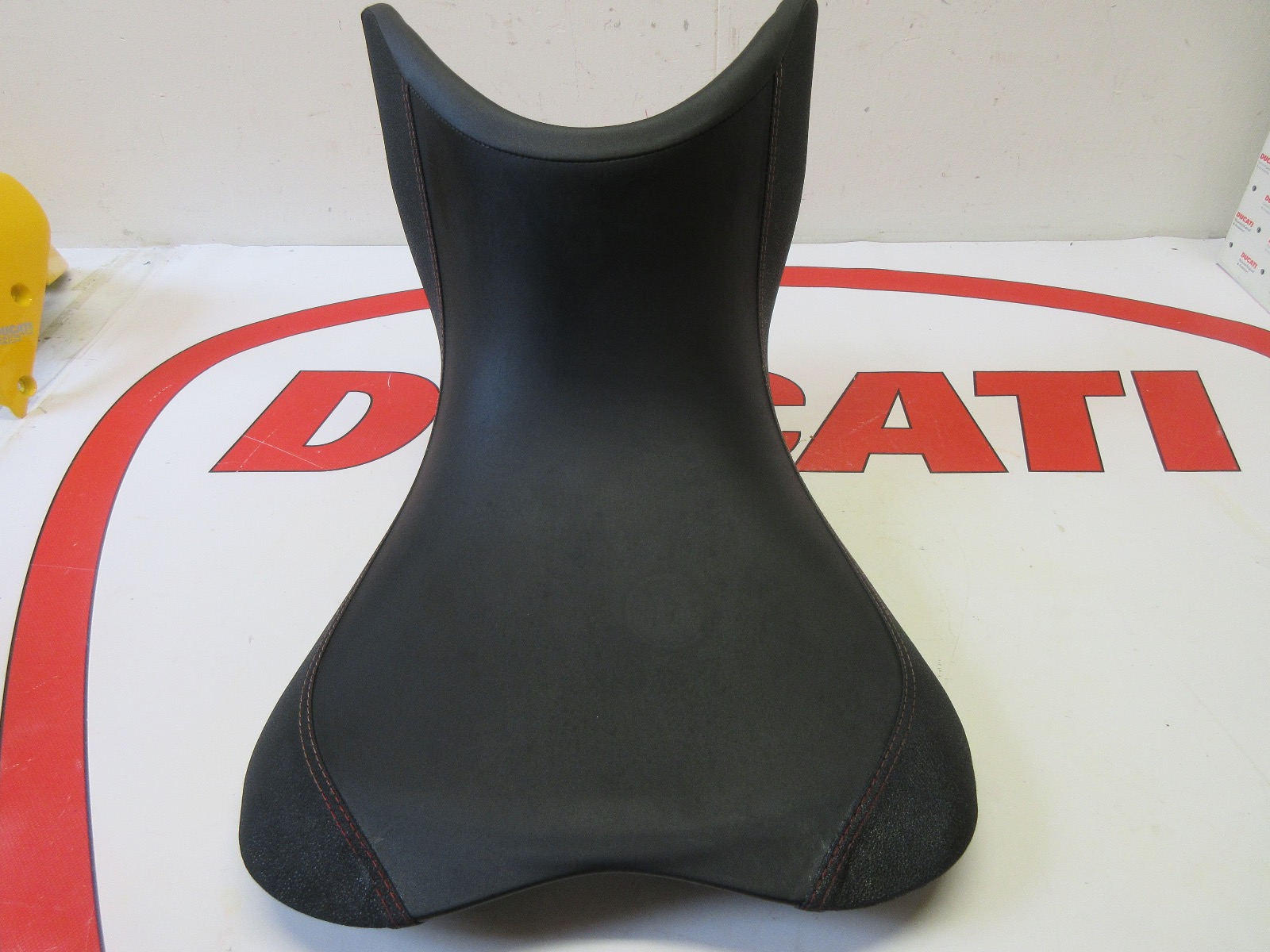 Ducati Multistrada 1200 S Front Drivers Seat 2013 2014 models GT 59511772A