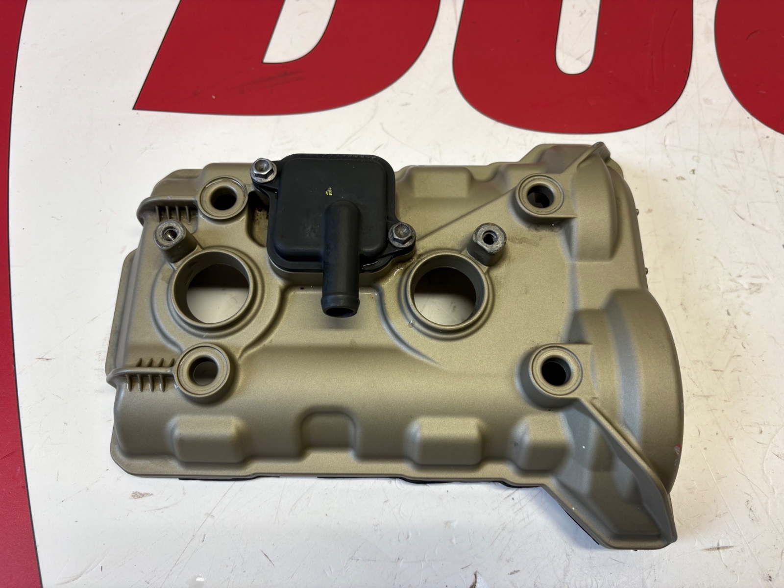 Ducati front camshaft head cover Panigale Streetfighter Multi V4 V4S 24715882AH