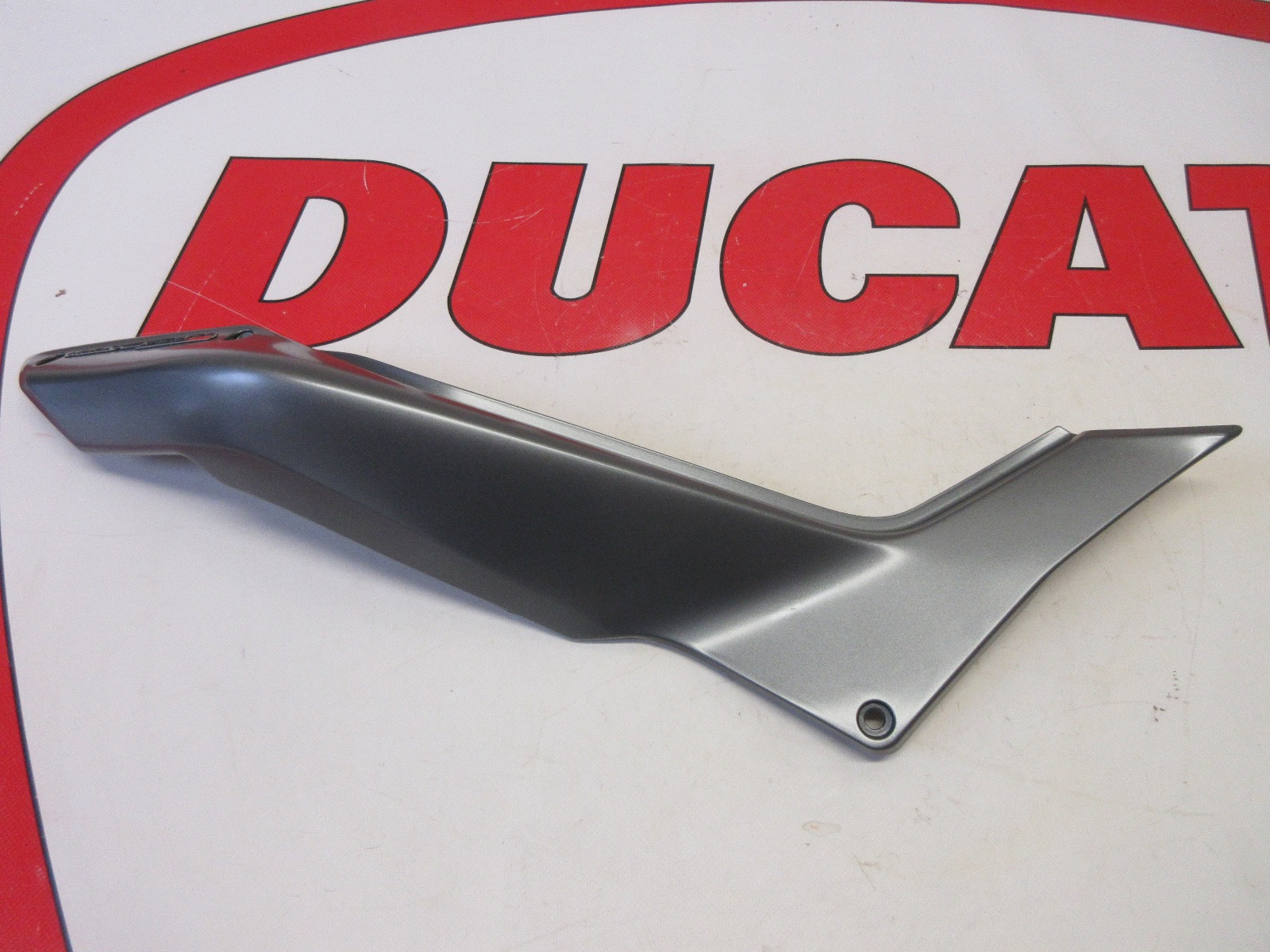 Ducati right gray frame seat cover Multistrada 1200S GT granturismo 48211621AF