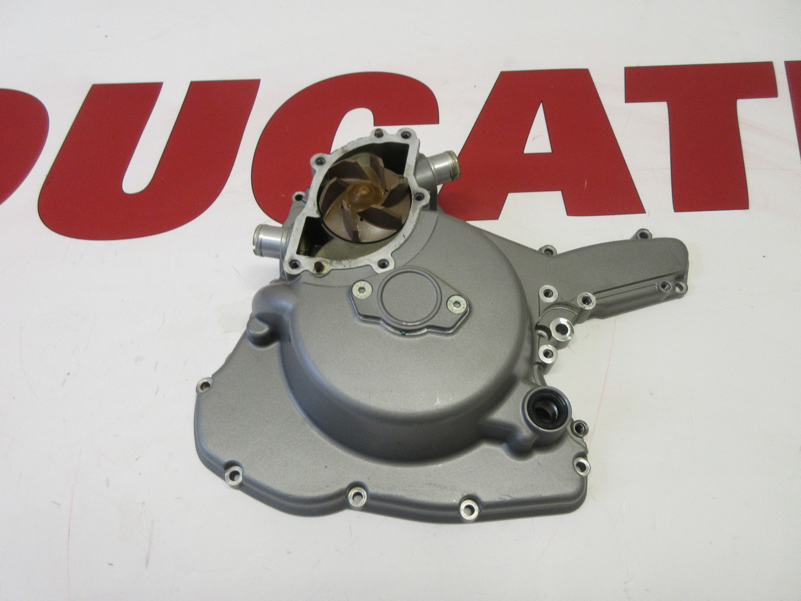 Ducati alternator generator side cover 1098 1098S 848 24220922BB