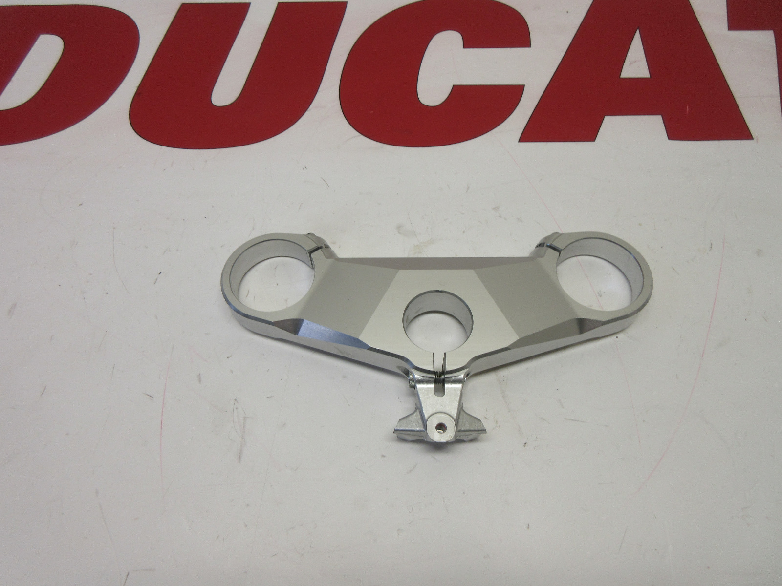 Ducati top yoke 848 1098 1198 clamp 34110721A