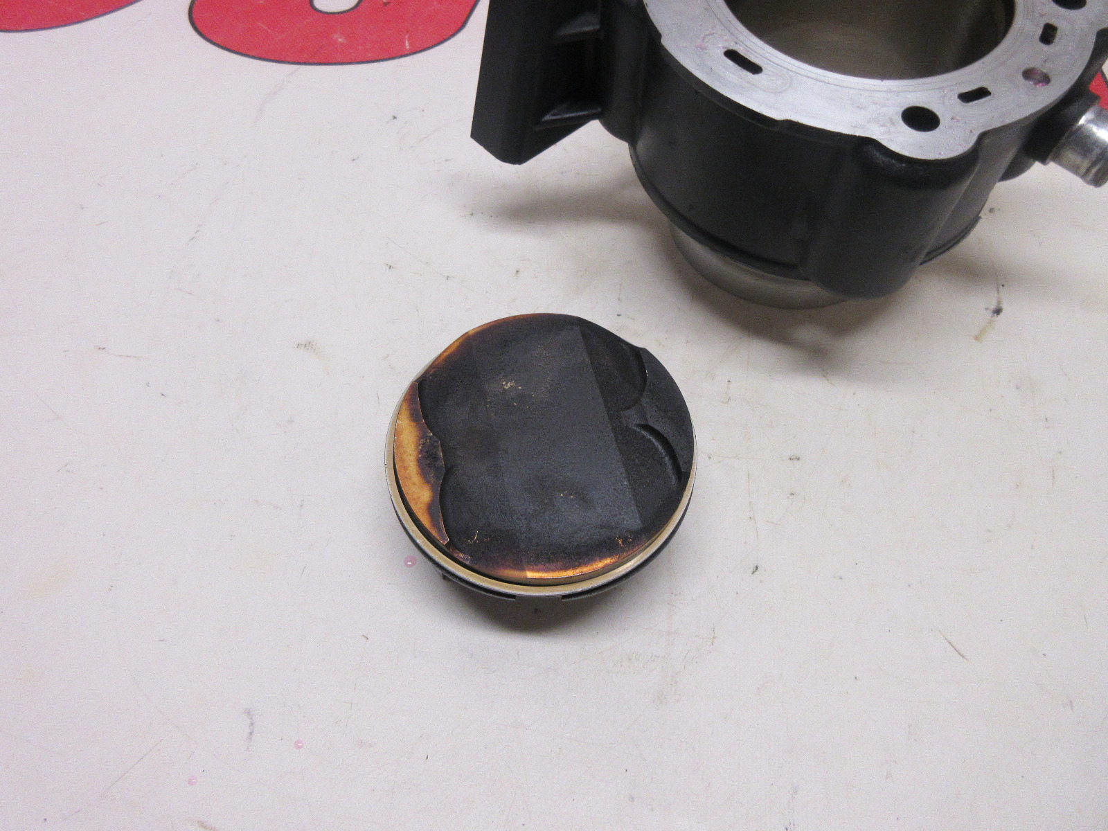 22522861A ドゥカティ純正 COMPLETE HALF-CRANKCASES PAIR JP店 12022621GA ドゥカティ純正 DIA94 VERTICAL CYLINDER-PISTON ASSY AM HD店