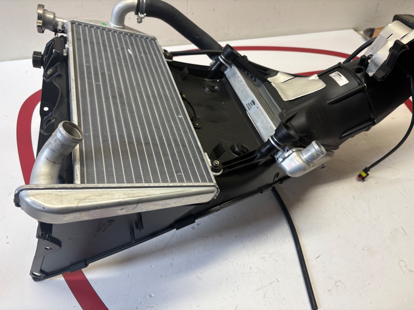 Ducati Upper & lower water cooler radiator Panigale V2 brace & fan complete set