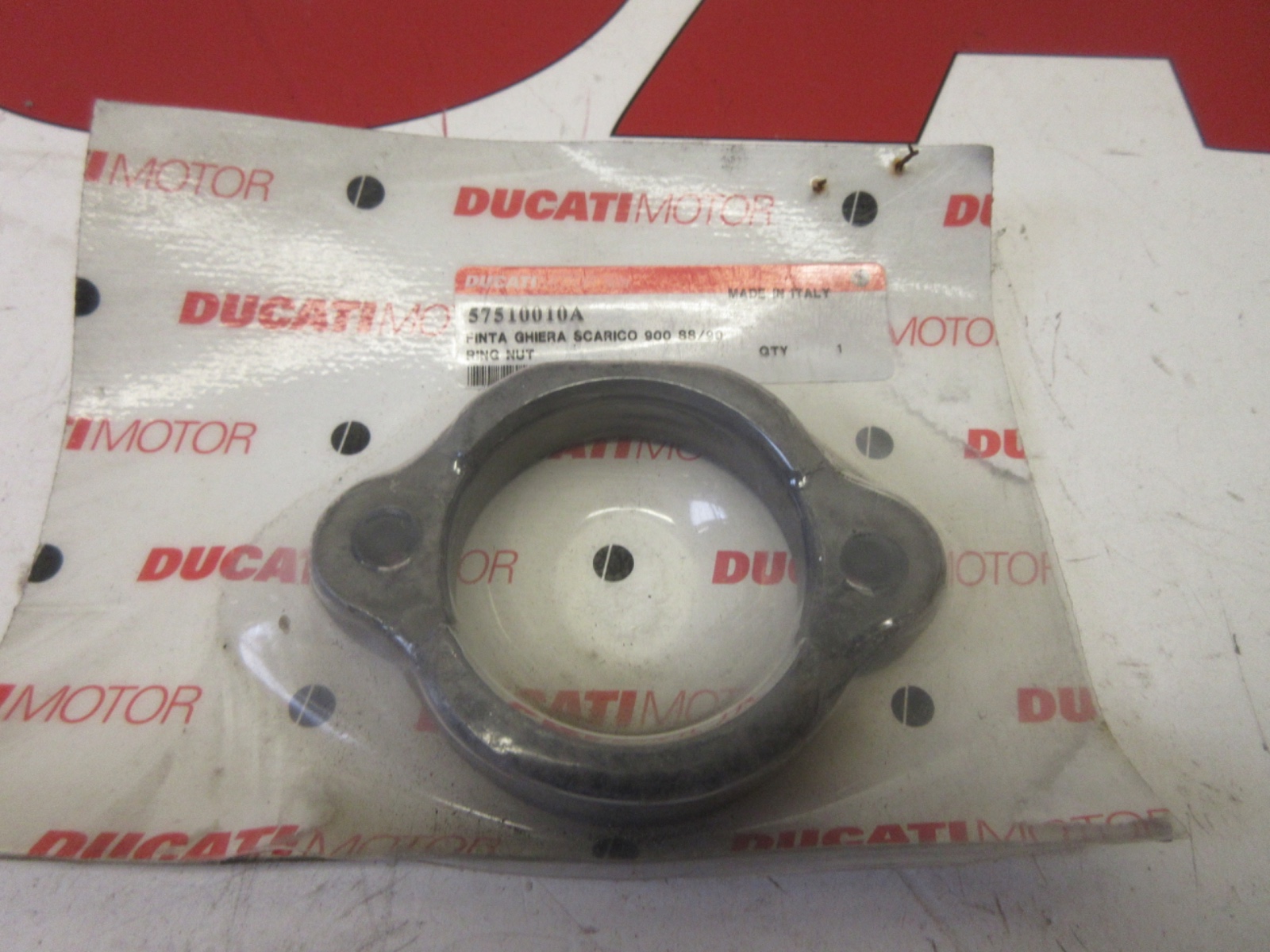 Ducati Exhaust ring manifold flange Monster 600 750 900 & Supersport 57510010A