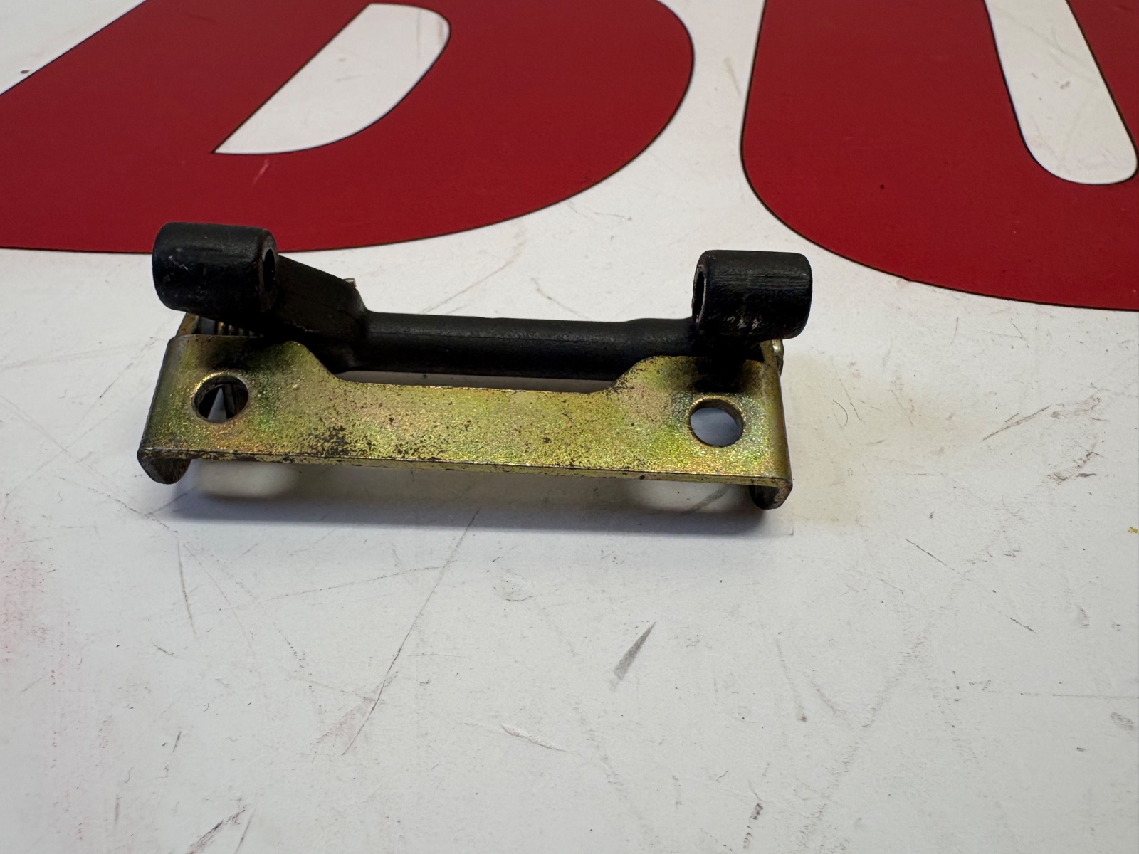 Ducati seat hinge bracket 998 996 916 748 45510051A