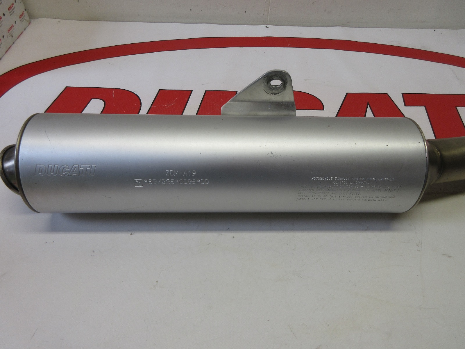Ducati right hand Supersport 750 900 800 1000 exhaust silencer 
