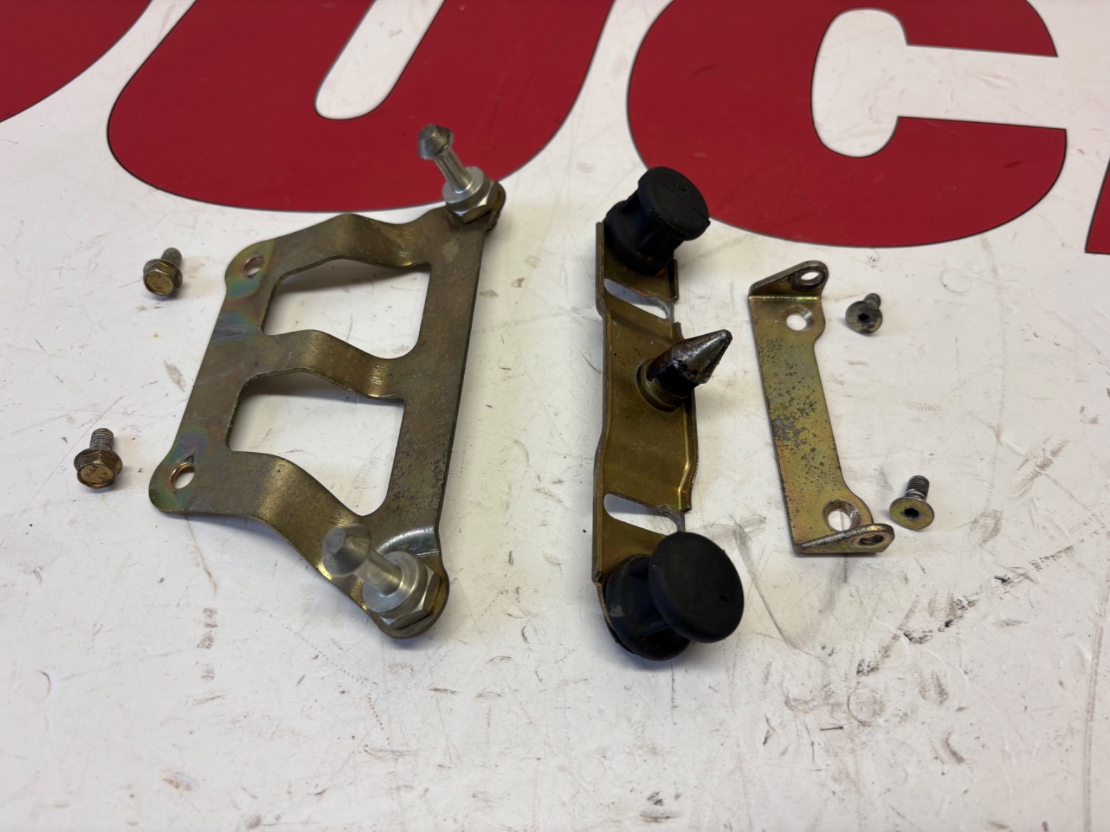 Ducati Biposto tail seat fairing brackets superbikes 748 916 996 998 82711181A