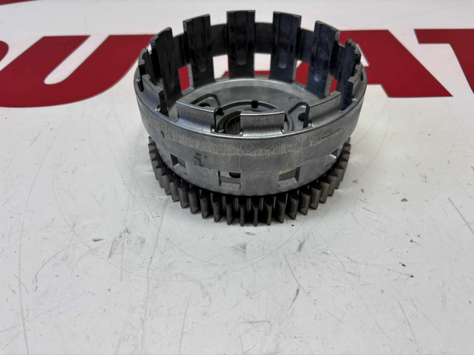 Ducati clutch housing basket Panigale 1199 1299 V2 959 STF V2 19820431B