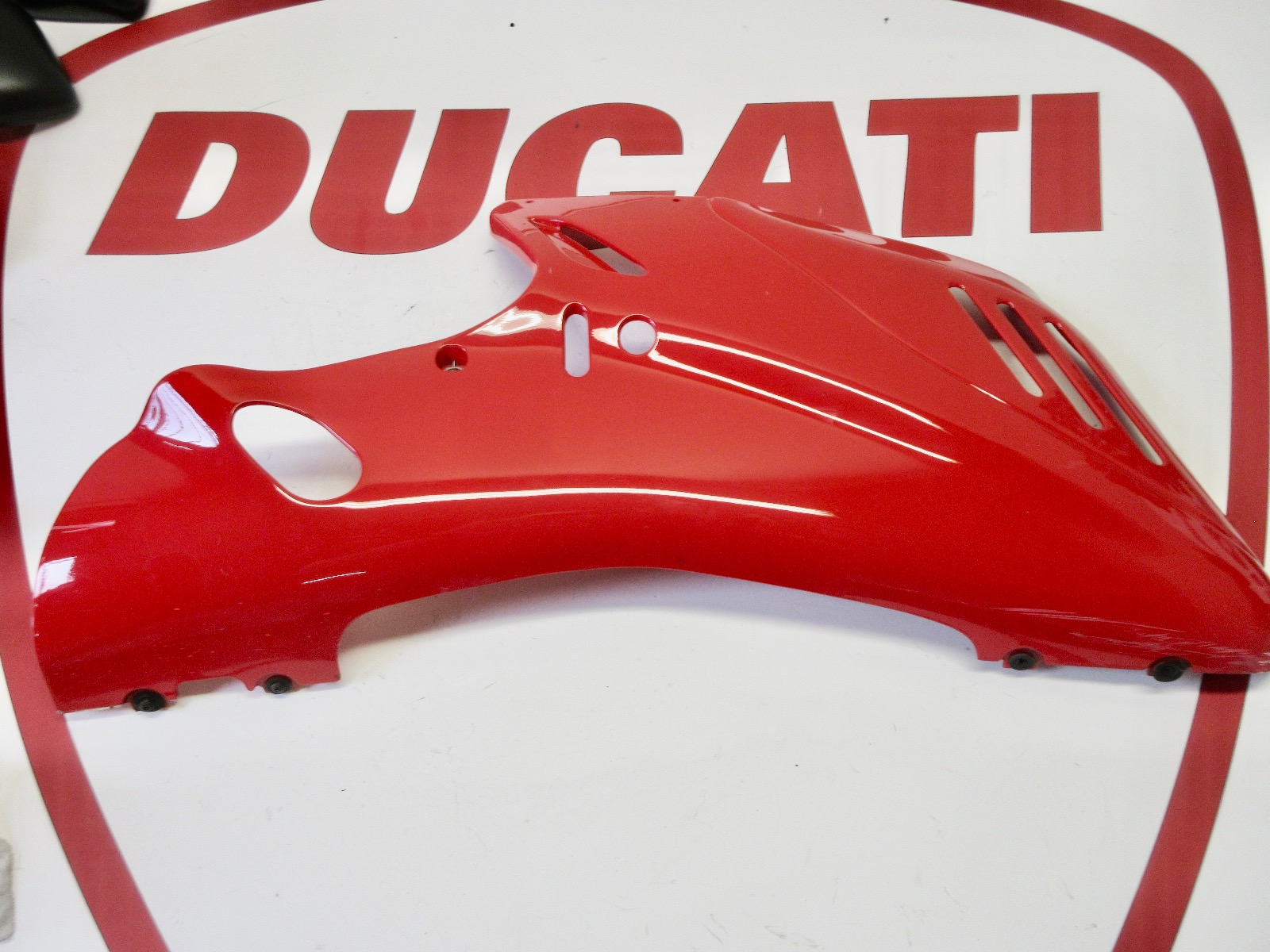 Ducati right lower fairing panel RED Supersport 750 800 900 1000 48010831AA