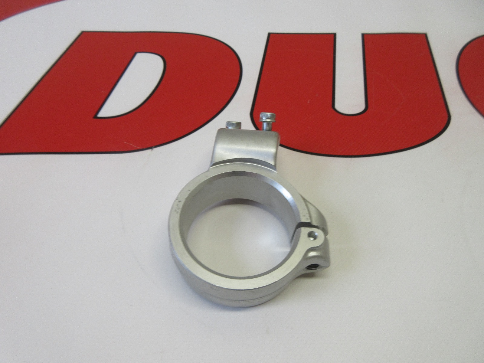Ducati Left hand lh handlebar clip on holder 848 superbike 36020892A