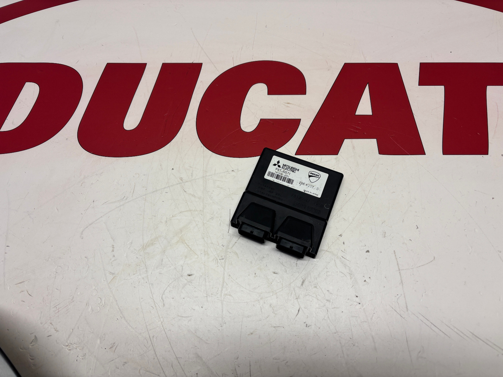 Ducati Ecu control unit Panigale 1299S 28642521B