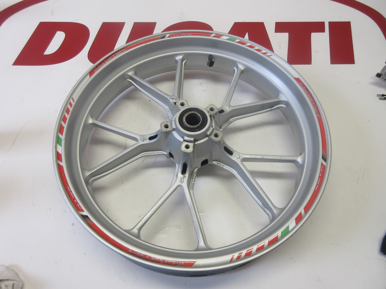 Ducati Brembo front wheel silver Monster 1100 & SBK 848 1098 1198 Streetfighter