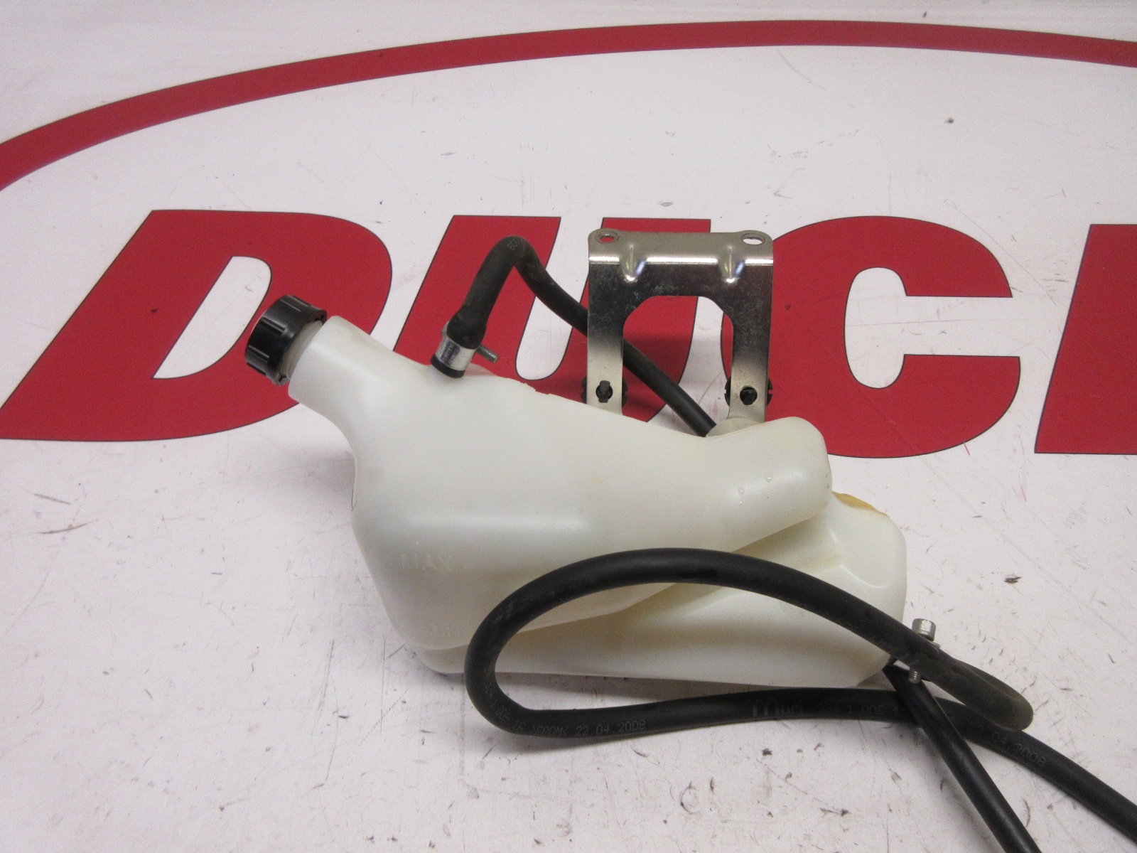 Ducati coolant cooling water tank reservoir & cap 848 1198 1098 models 58510571A