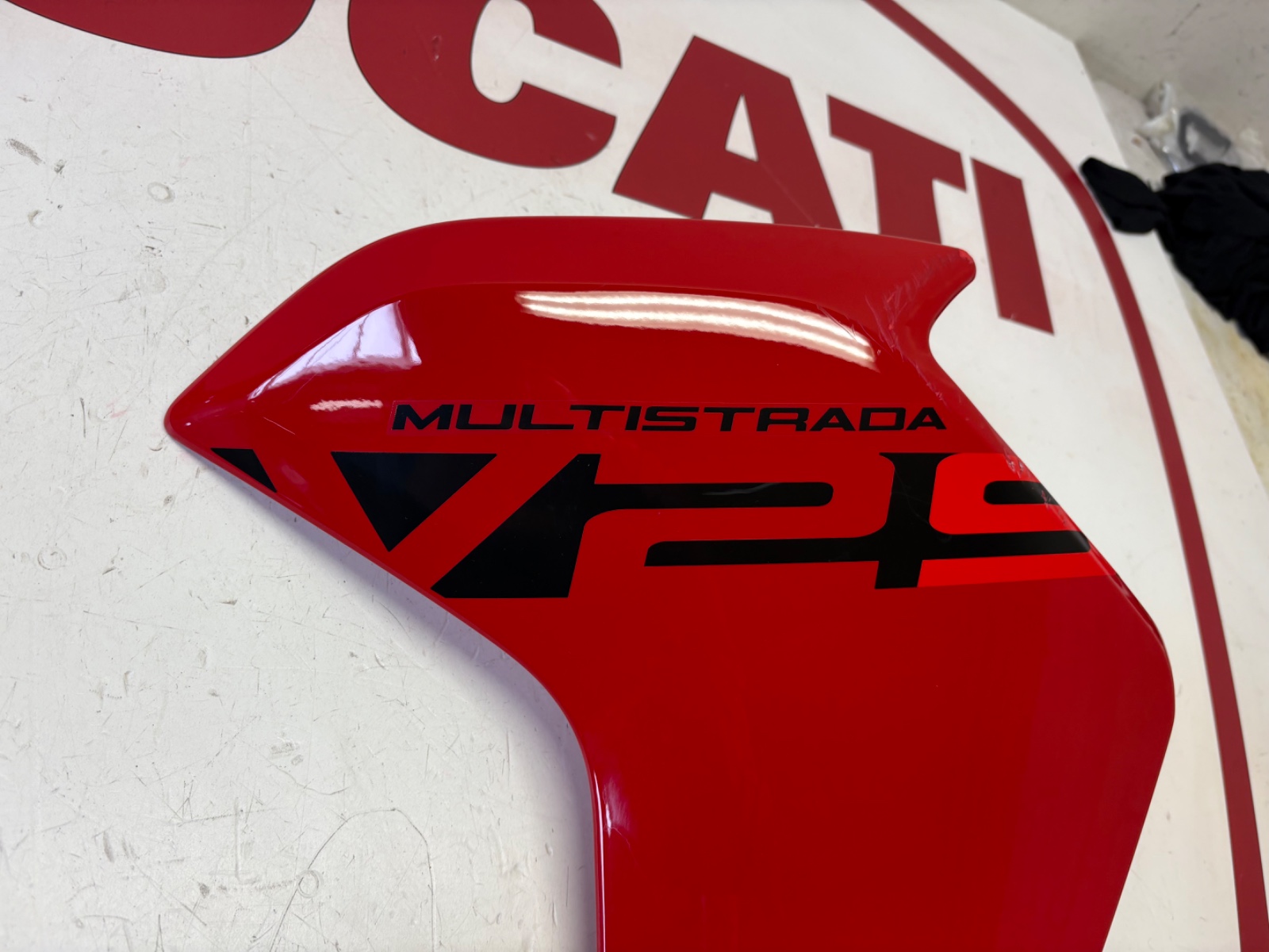 Ducati left hand radiator cover Red Multistrada V2S 2022 2024 480P9331AL