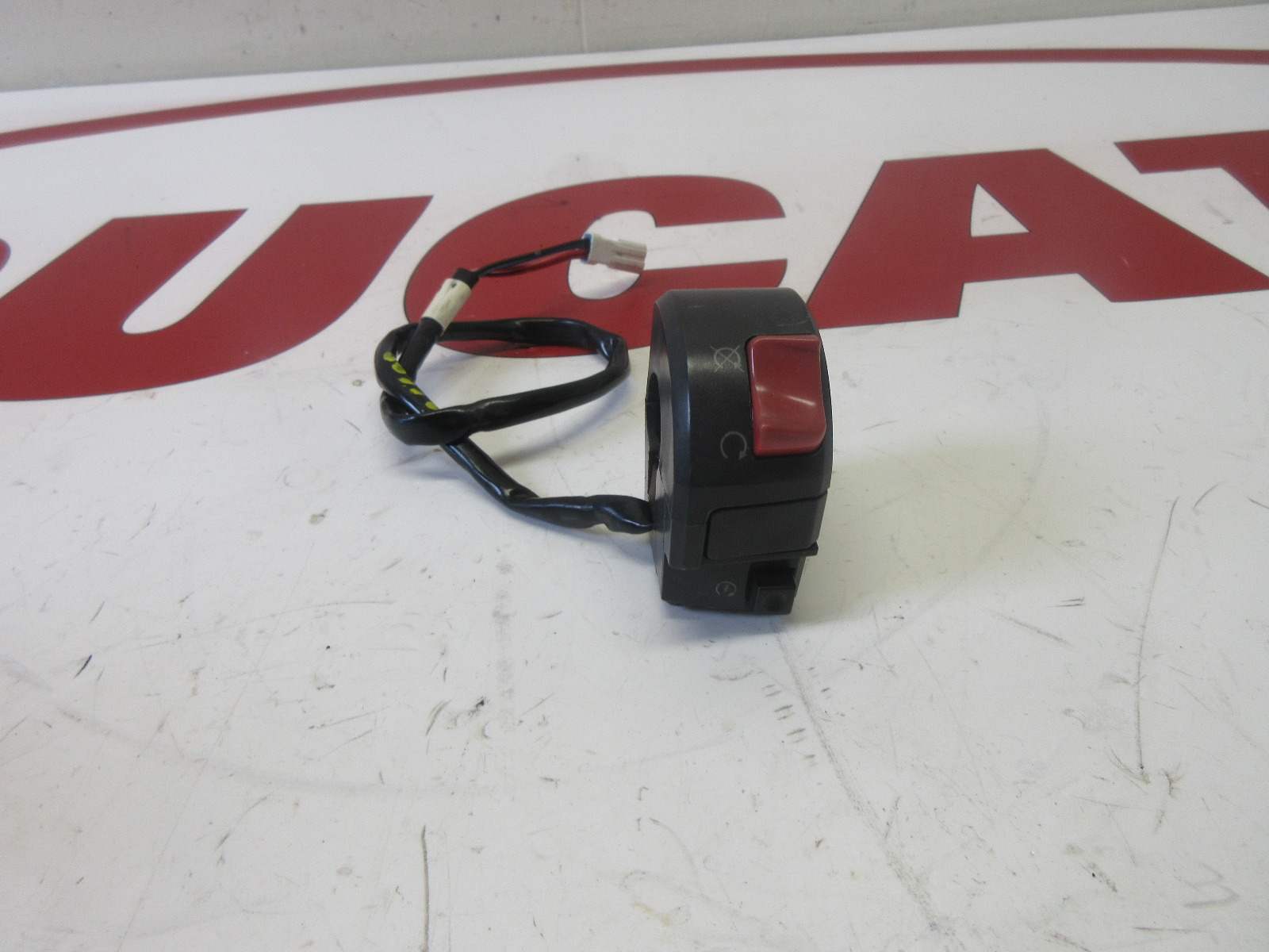 Ducati start / stop switch Monster 696 795 796 1100 65010071C