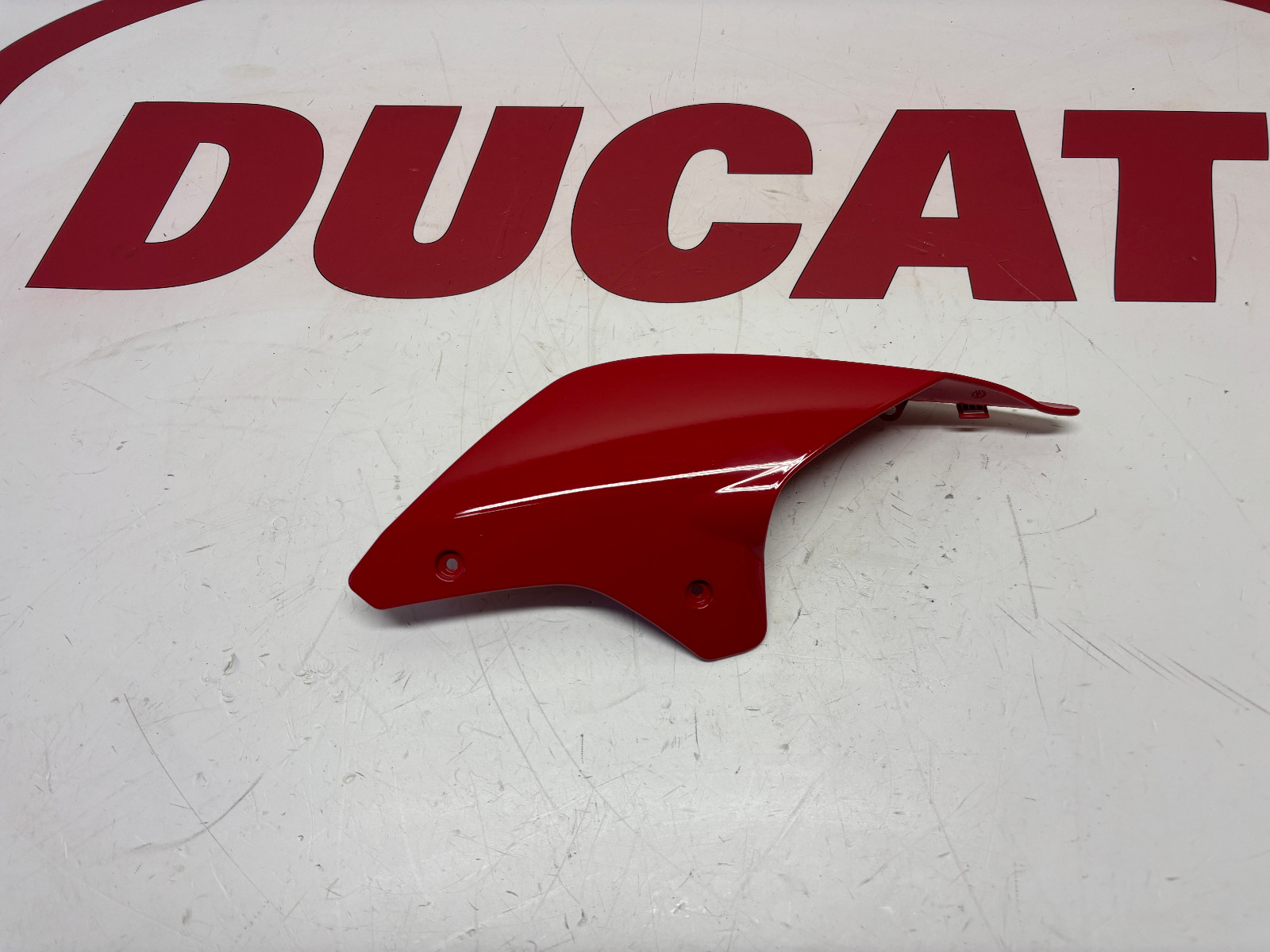 Ducati Left seat fairing Panigale V2 V4 Streetfighter V4 482P2461AA