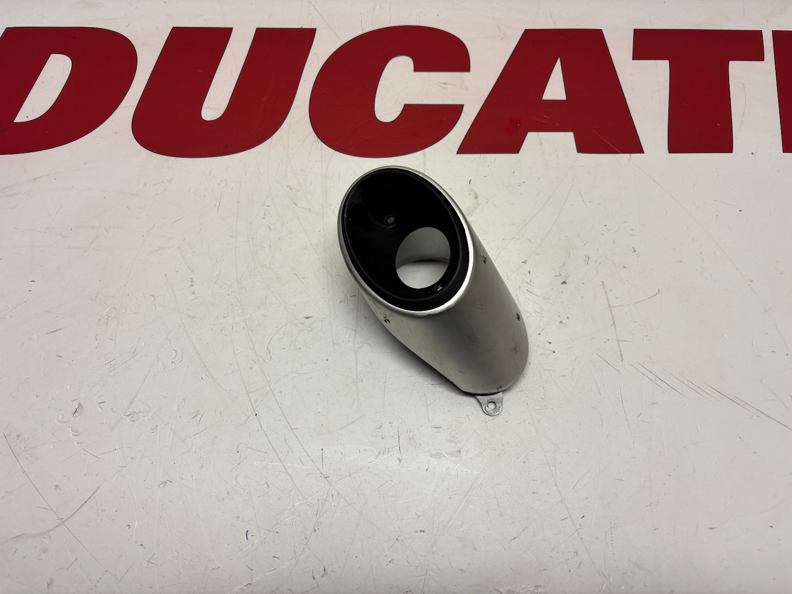 Ducati exhaust end cap / tip Panigale V2 46017131BA
