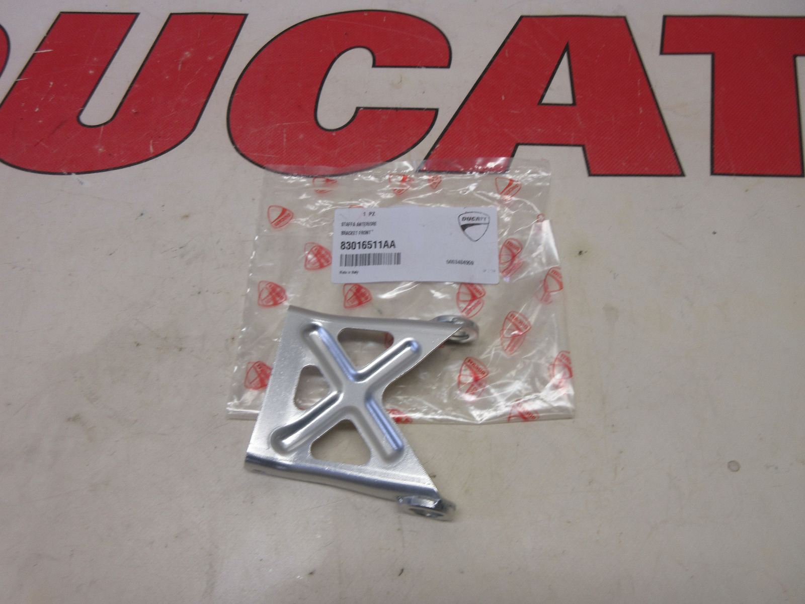 Ducati Termignoni silencer bracket Panigale 83016511AA