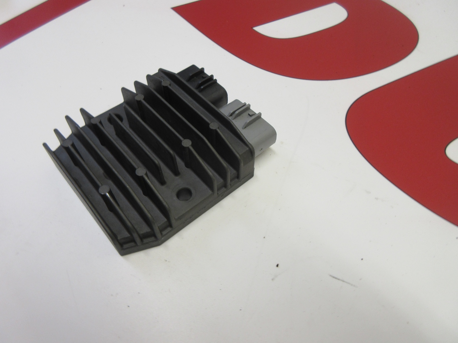 Ducati 54040301B rectifier regulator Multistrada Panigale Diavel Hypermotard