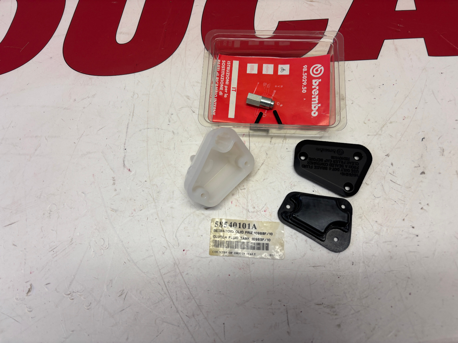 Ducati Brembo clutch fluid reservoir Streetfighter 848 1100 58540101A