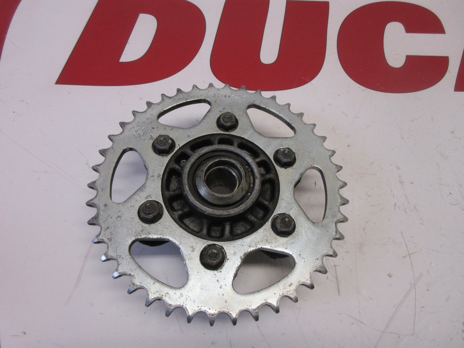 Ducati Sprocket & carrier 42 tooth ST2 ST3 ST4 Monster 1000 696 Multistrada 620