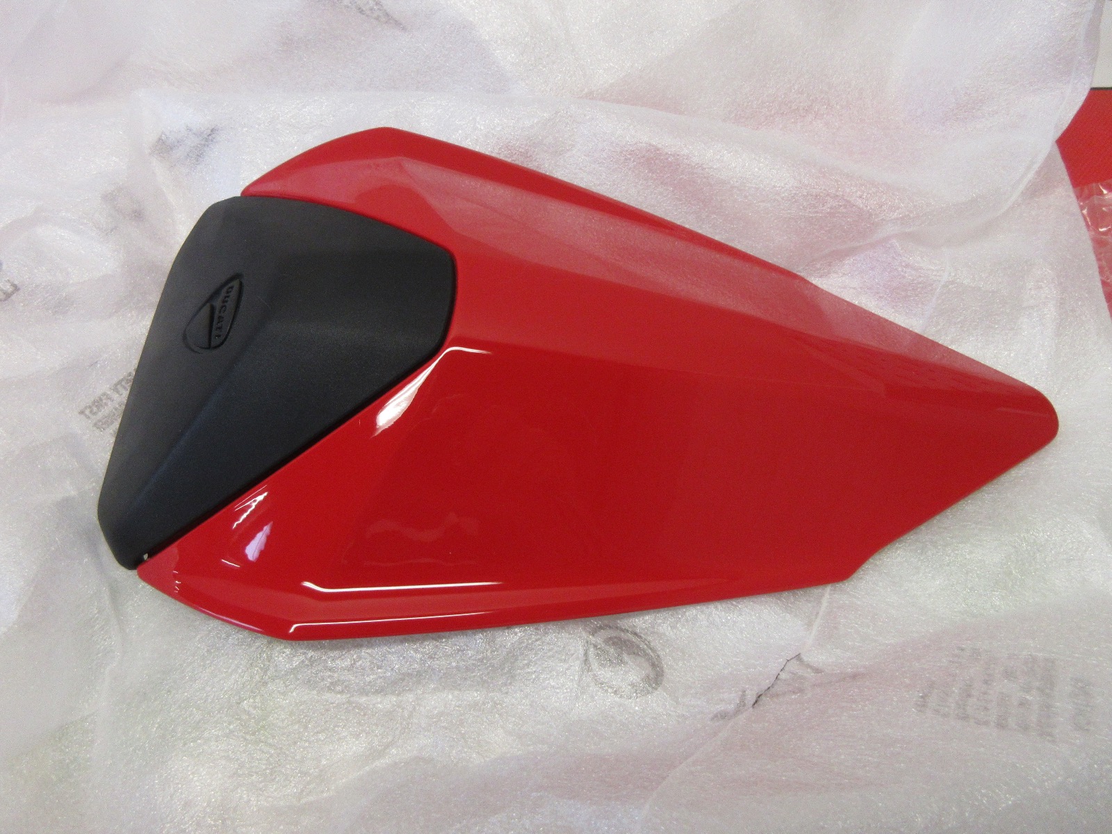 Ducati Panigale passenger seat cover Red original OEM 899 1199 97180111A